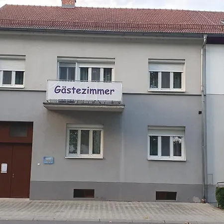 Bed & Breakfast Gaestezimmer Klara *