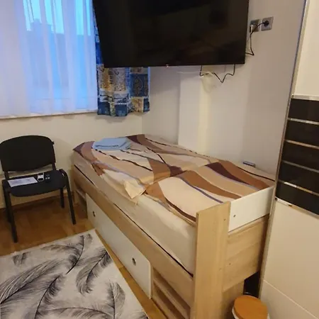 Gaestezimmer Klara *